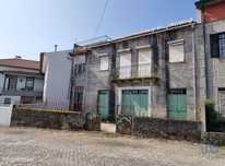 Casa T3 em Vila Franca das Naves e Feital de 180,00 m2