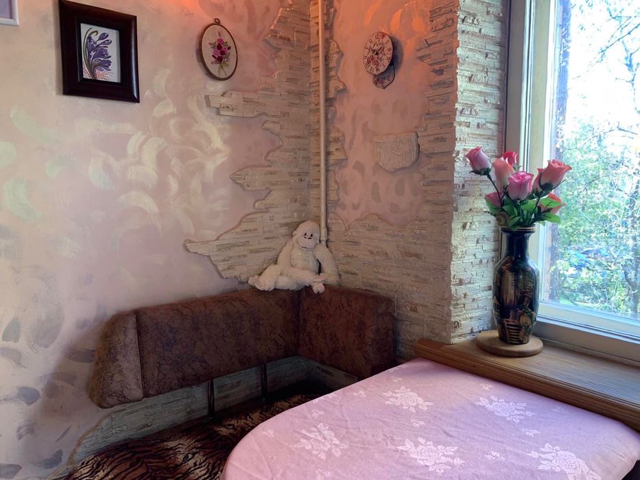 Подобово квартира від власника 5хв пішки Метро Святошино вулВерховинна