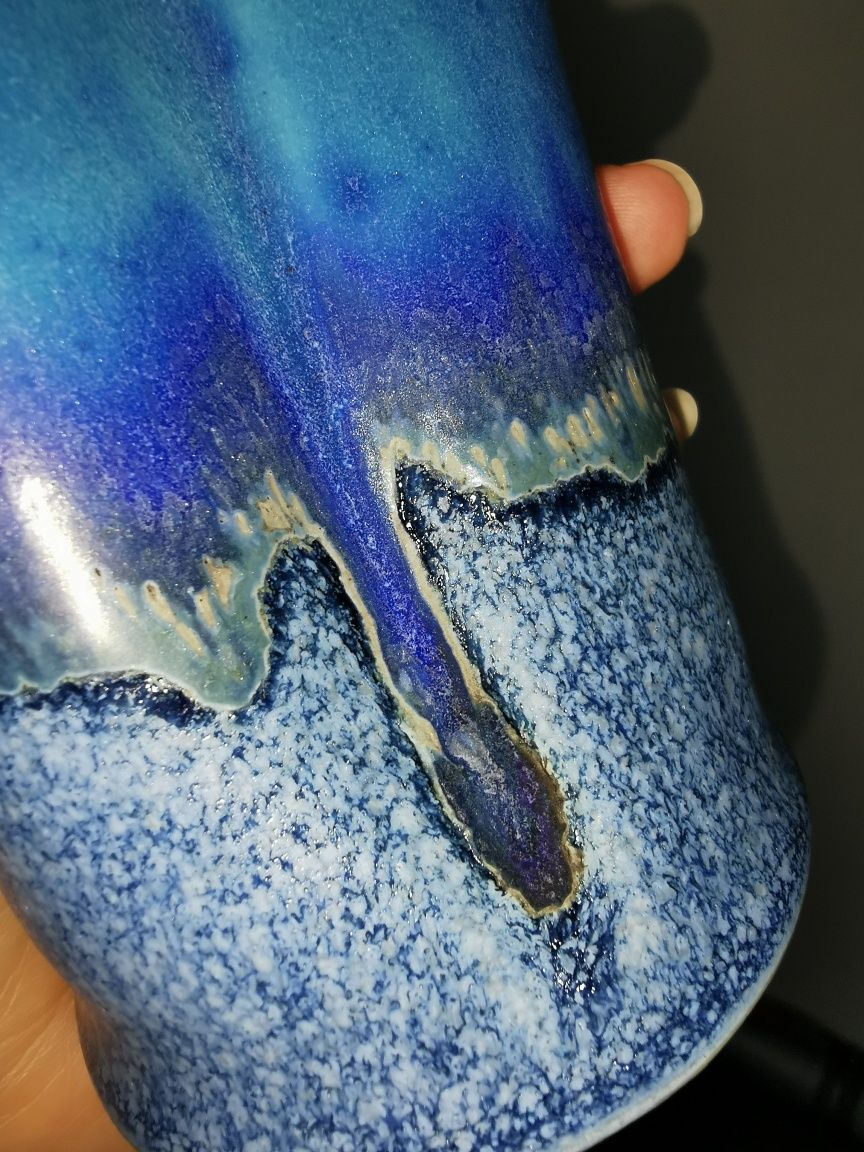 Piękny wazon sygnowany, ceramika