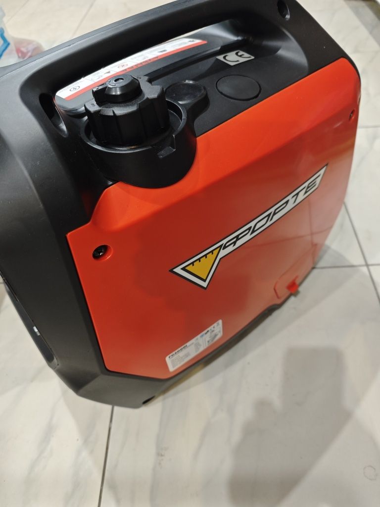 Продам інверторний генератор Forte FG2000i