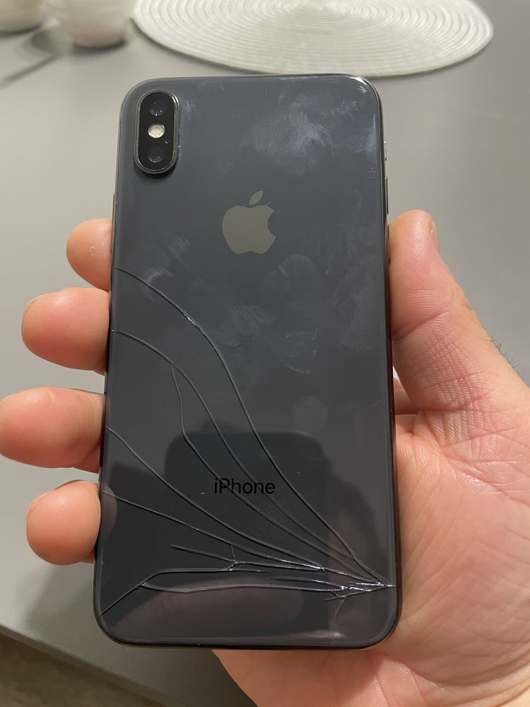 Продам Iphone X на 256 GB