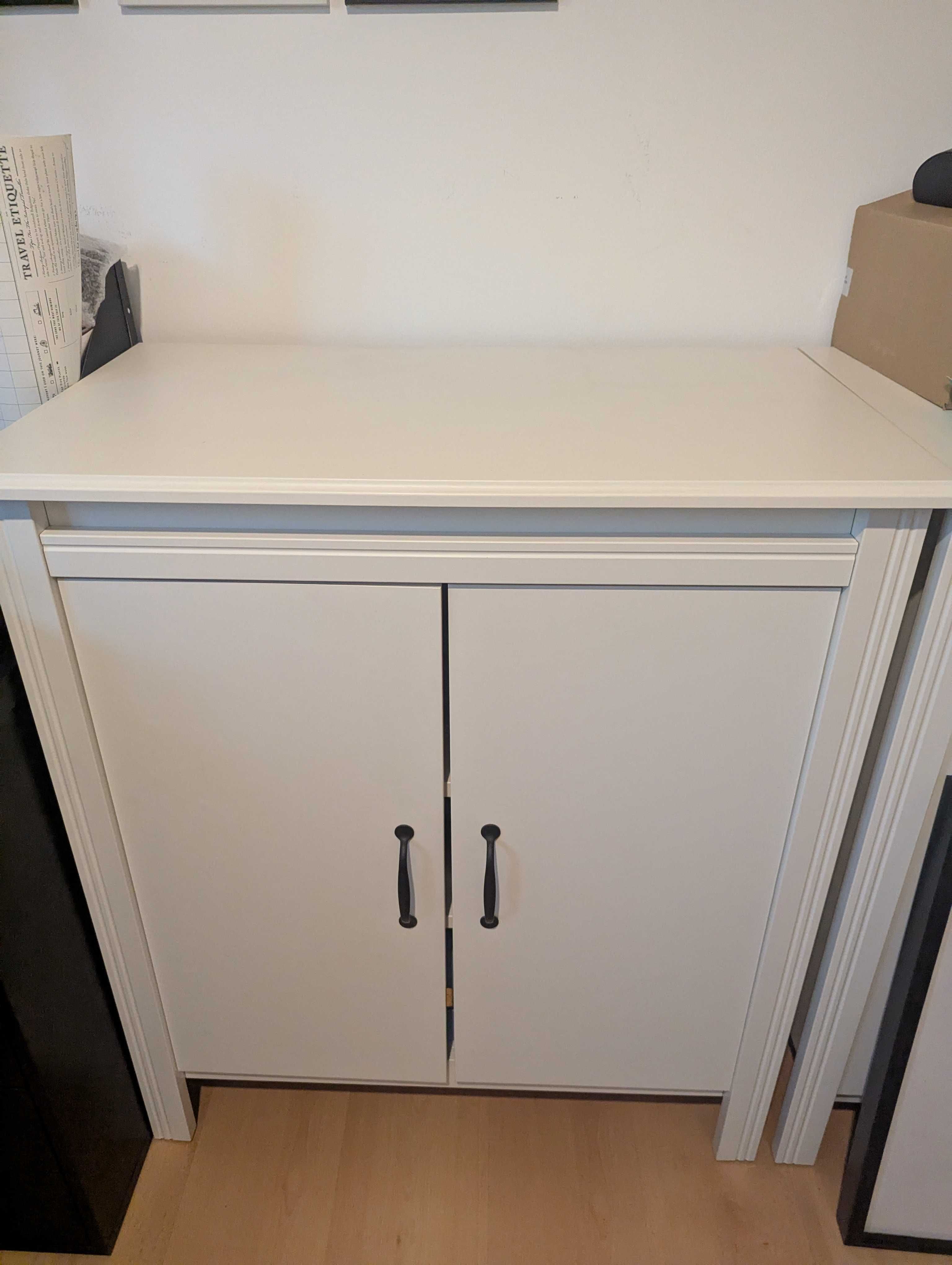 Armario branco Ikea