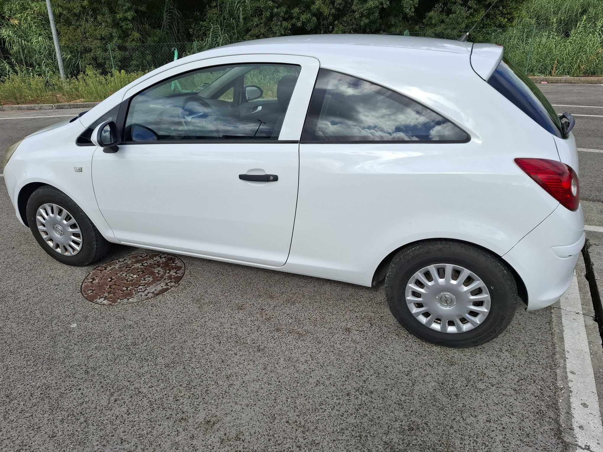 Opel Corsa Van (75CAC)