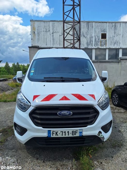 Ford Transit Custom  Ford Transit Custom L2H2 2.0 130 koni 29900 netto FVAT 23%