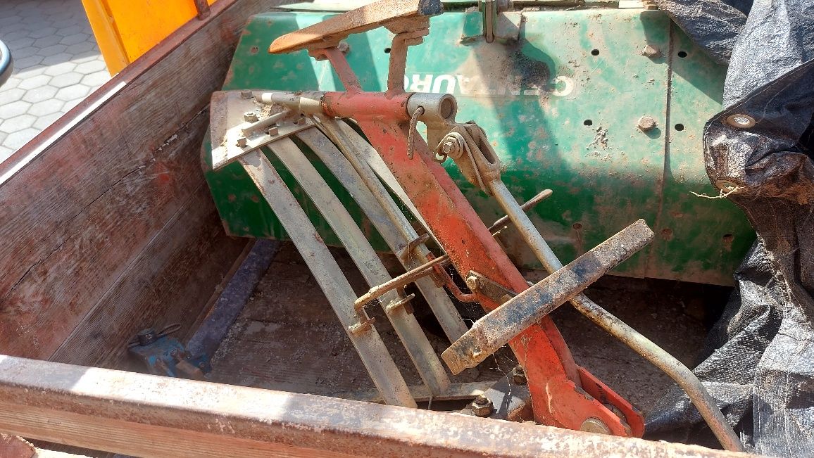 Vende-se Moto cultivadora a gasóleo