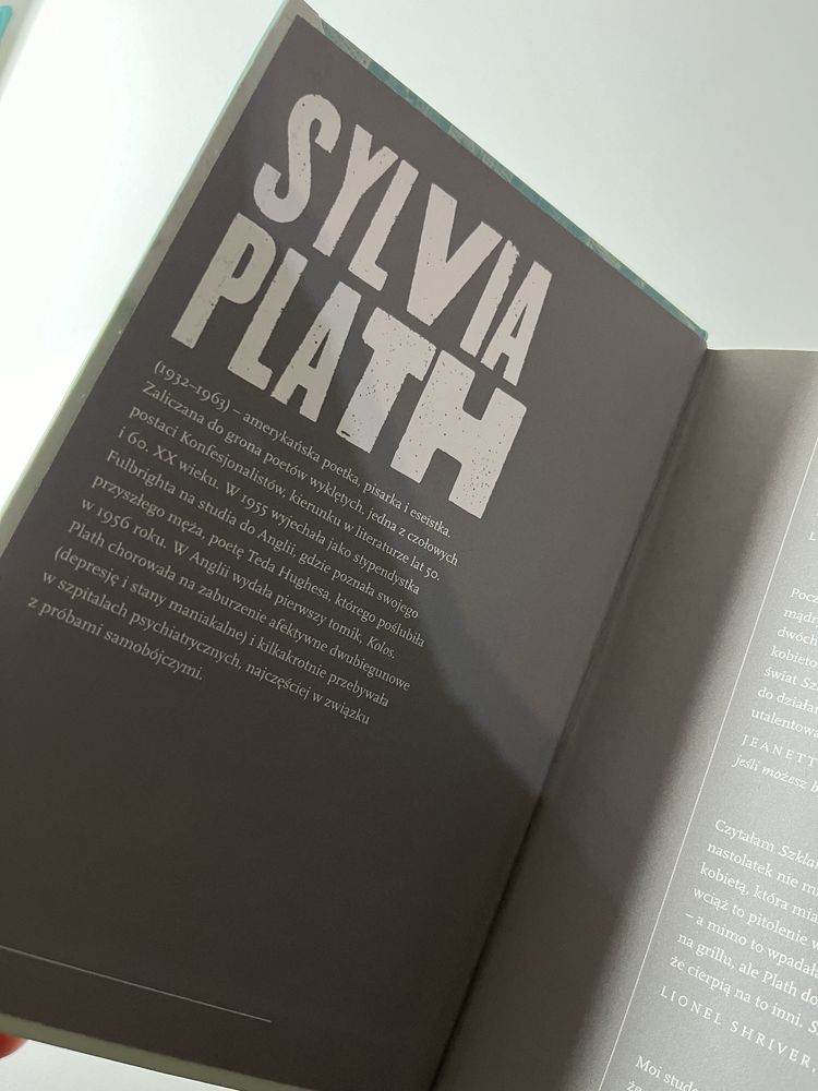 sylvia plath szklany klosz książka