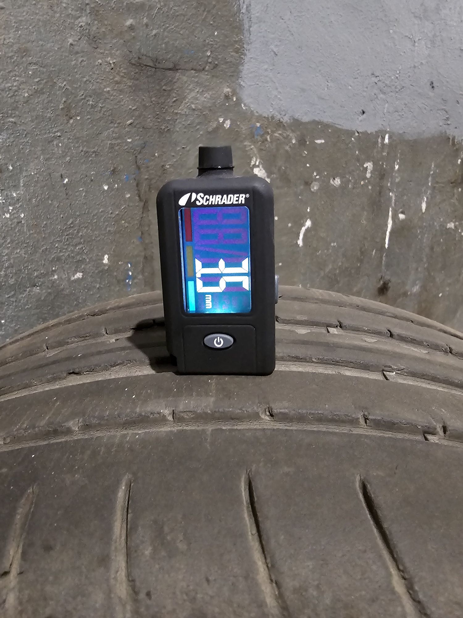 Продам б/у автошины Goodyear Eagle F1 Asymmetric 3 225/45 R17 94Y XL.