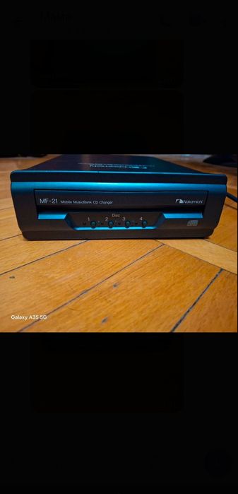 Nakamichi MF21 Mobile MusicBank CD Changer