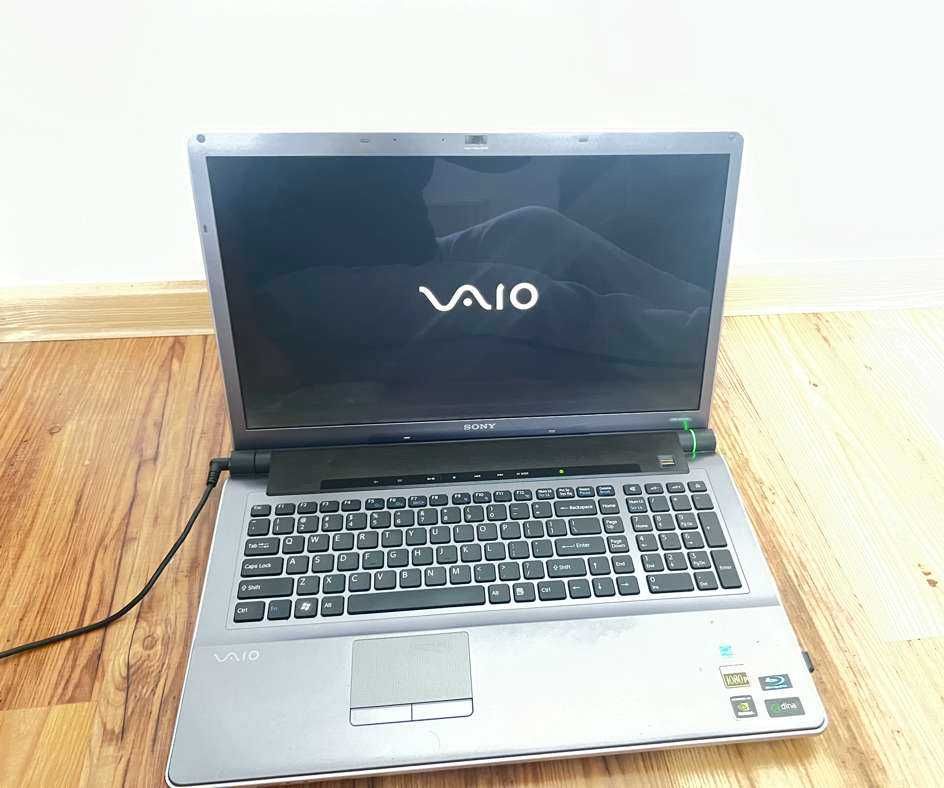 Laptop SONY VAIO AW-120J/H wielki 18.4"