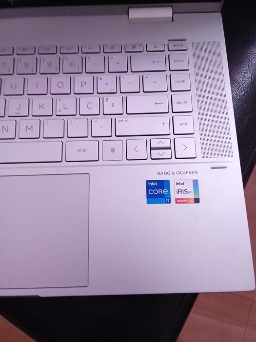 Portátil HP envy x360 11gen i7