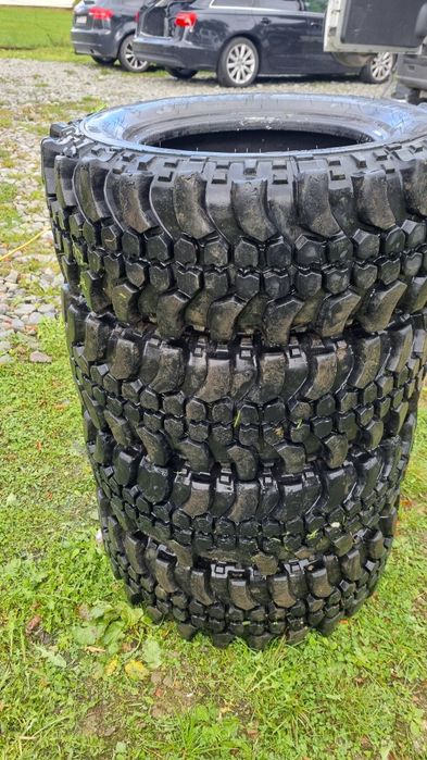 Opony terenowe simex 235/70 16R