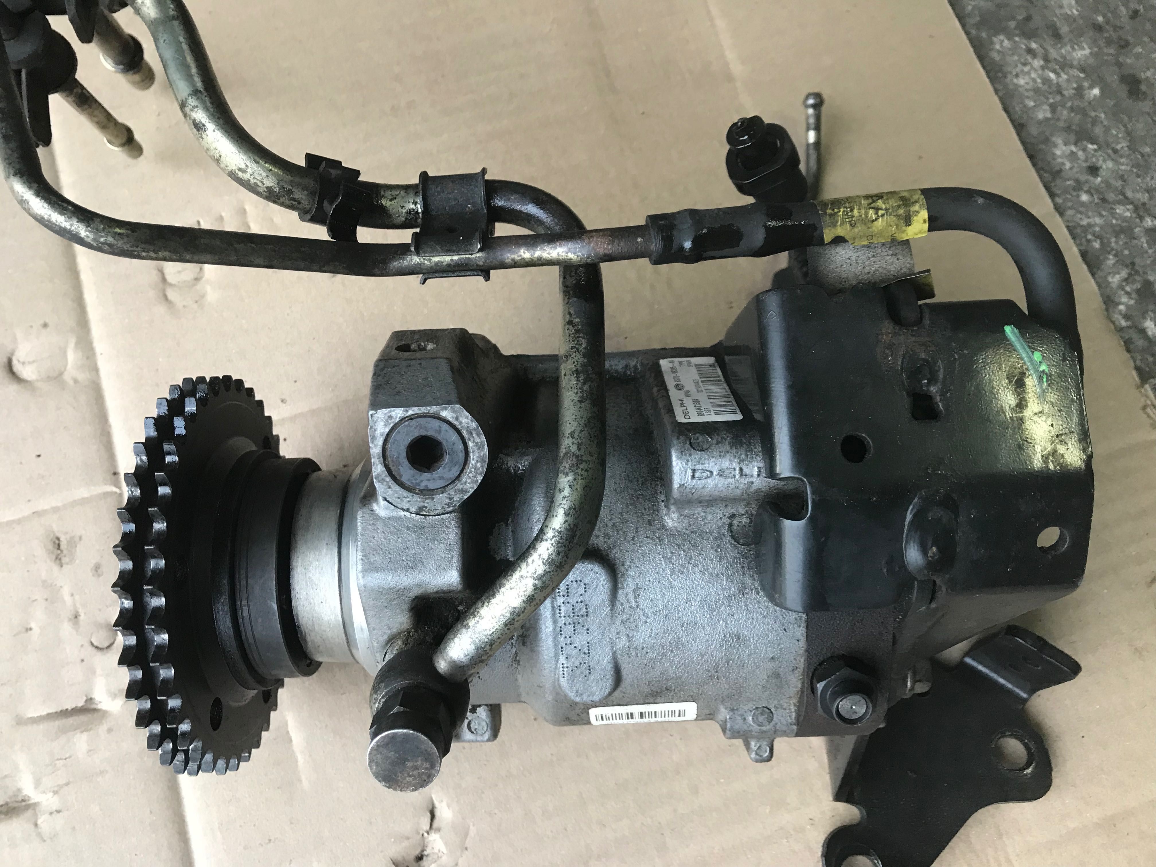 Pompa wtryskowa Ford Transit Jaguar X-type 2.0,R9044Z130A DELPHI