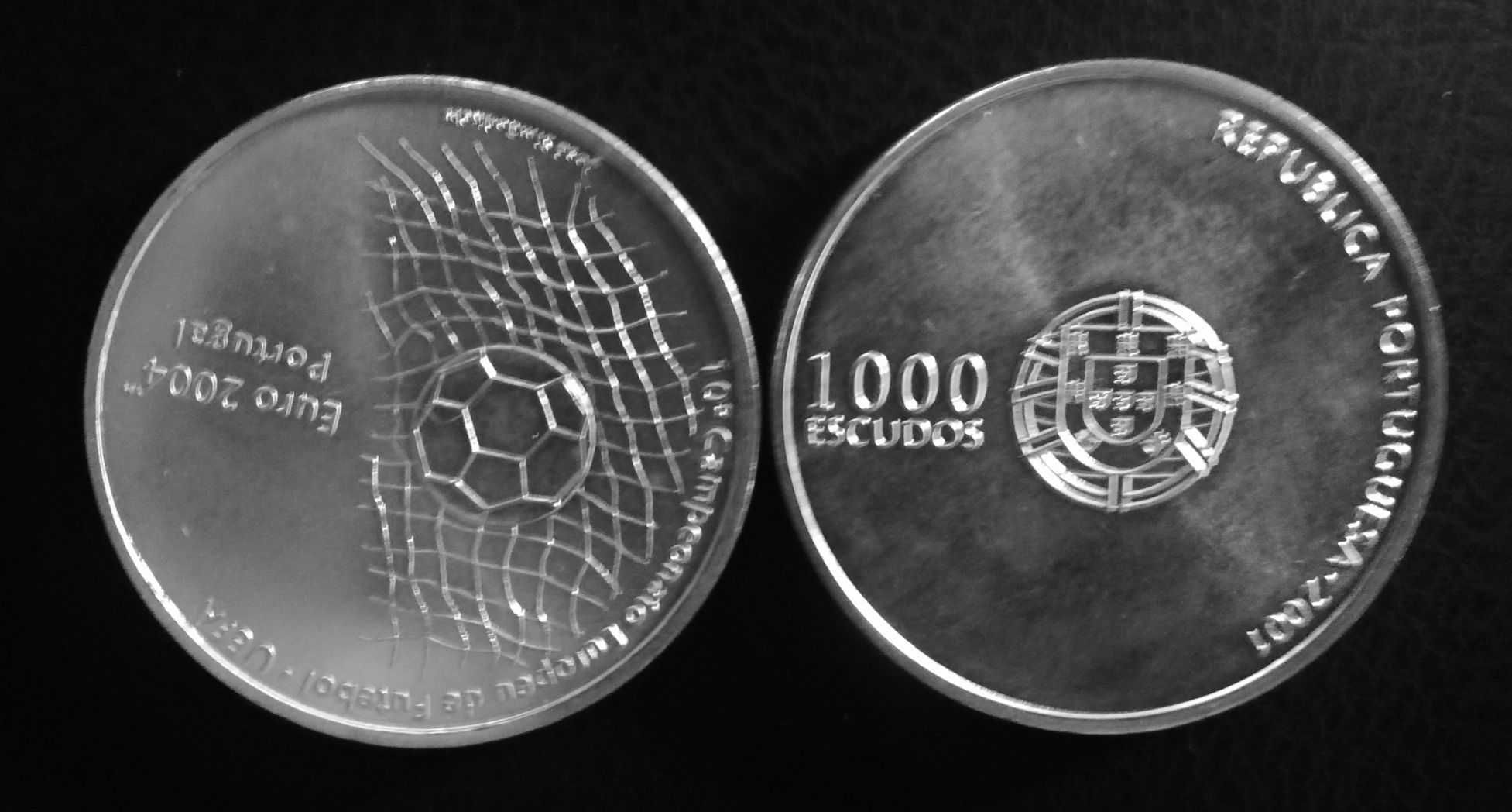 Moeda Comemorativa 1000 Escudos - Euro 2004