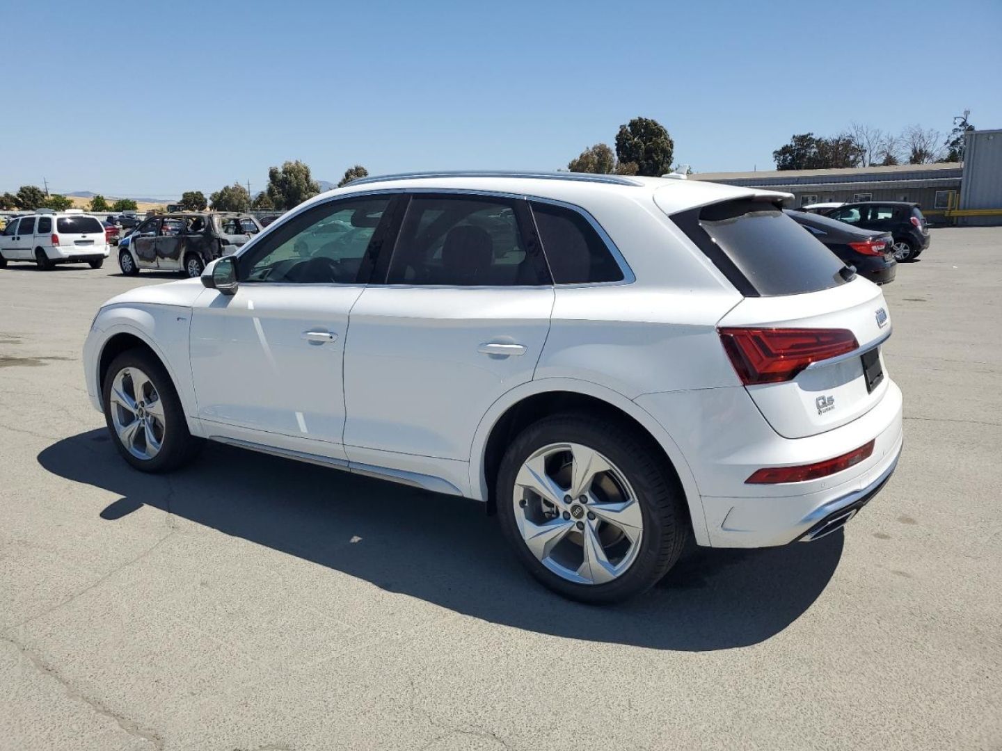 Audi Q5 Premium Plus 45 2025 2.0l
