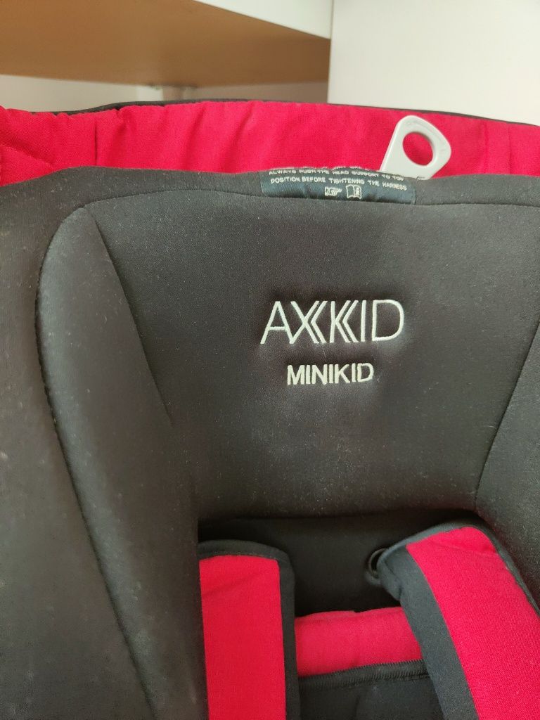 Fotelik Axkid Minikid 2.0
