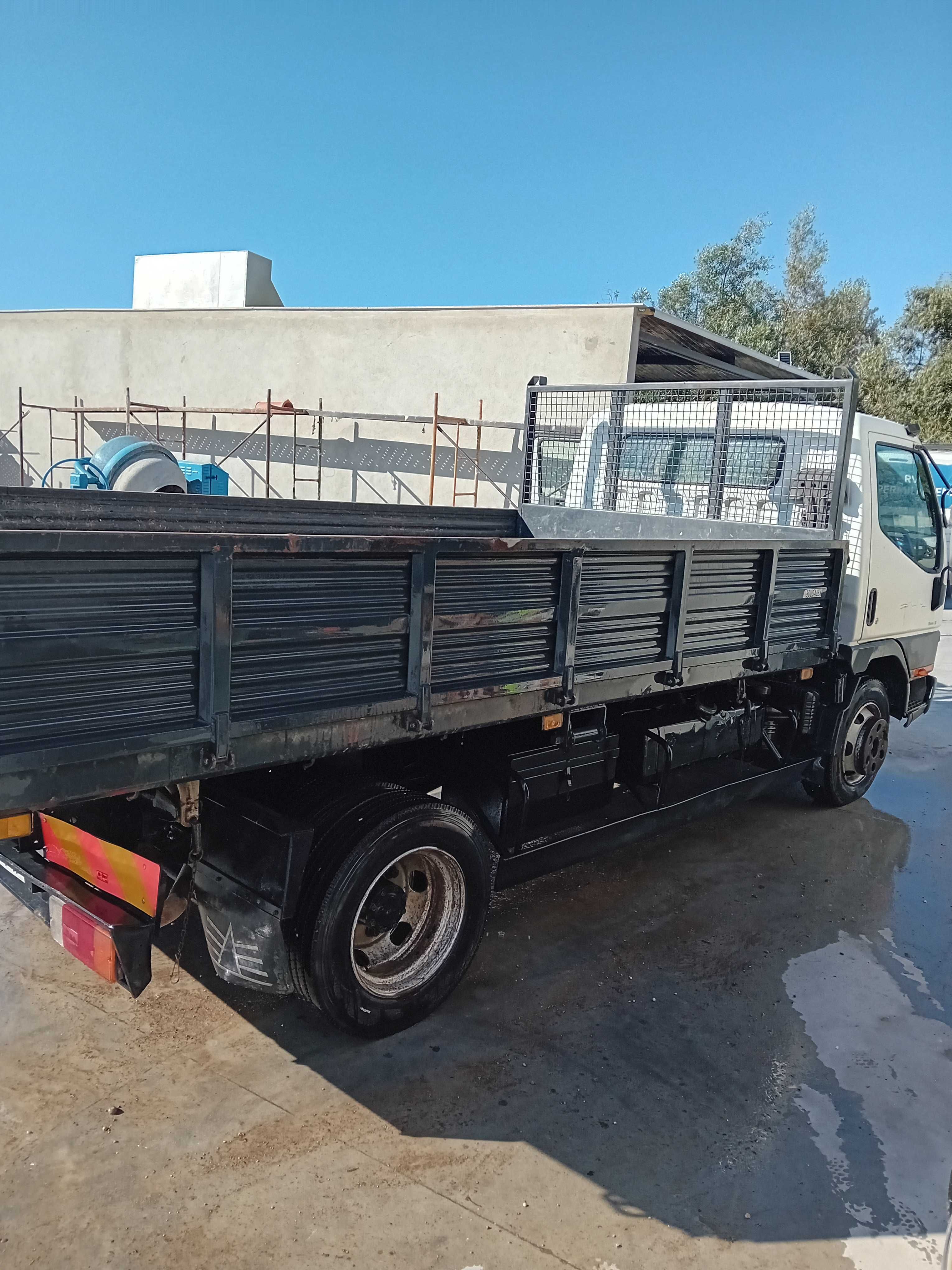 Mitsubishi Canter FE 659  - 148 Mil Quilómetros