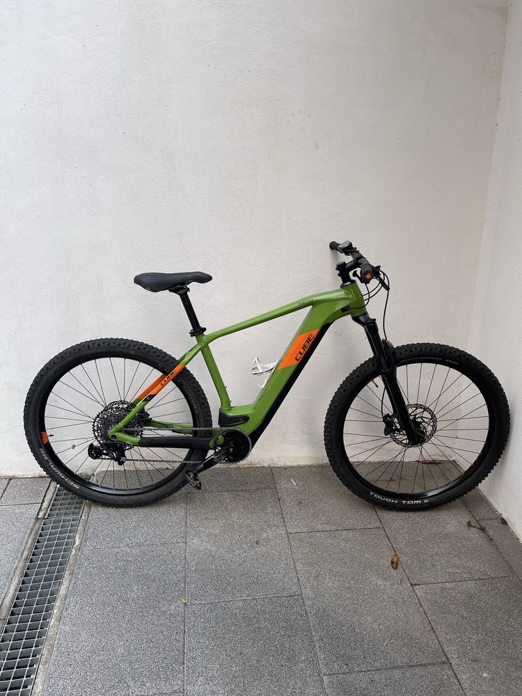 Bicicleta Elétrica Cube