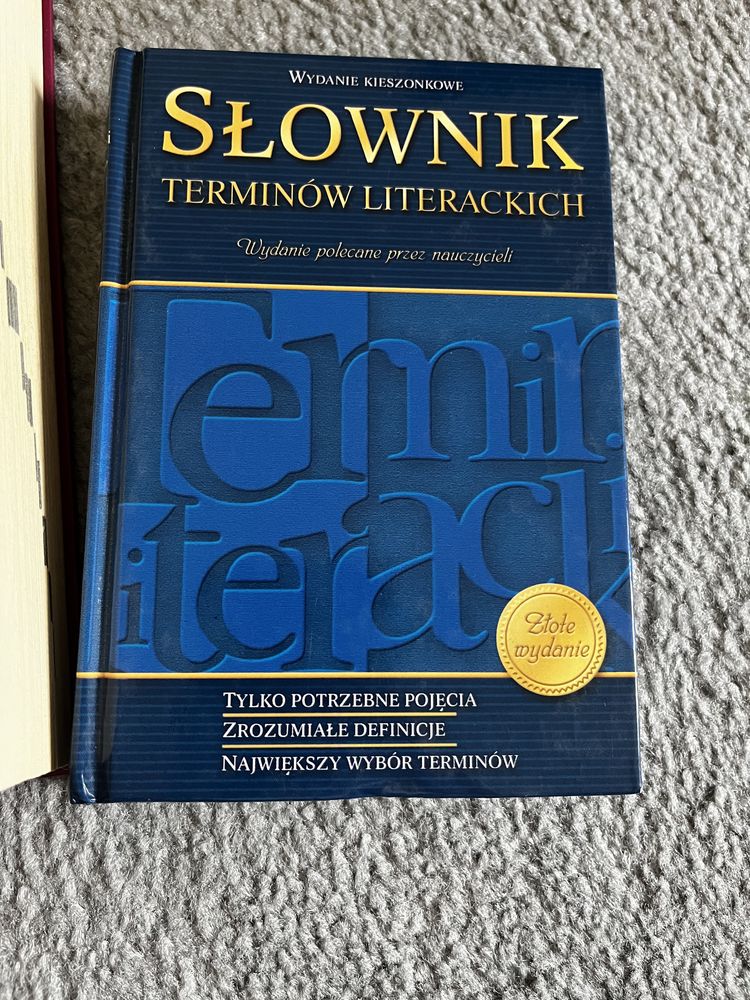 Zestaw slownikow