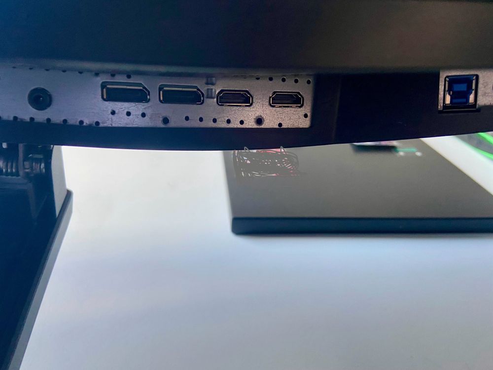 monitor AOC 144hz 3440x1440