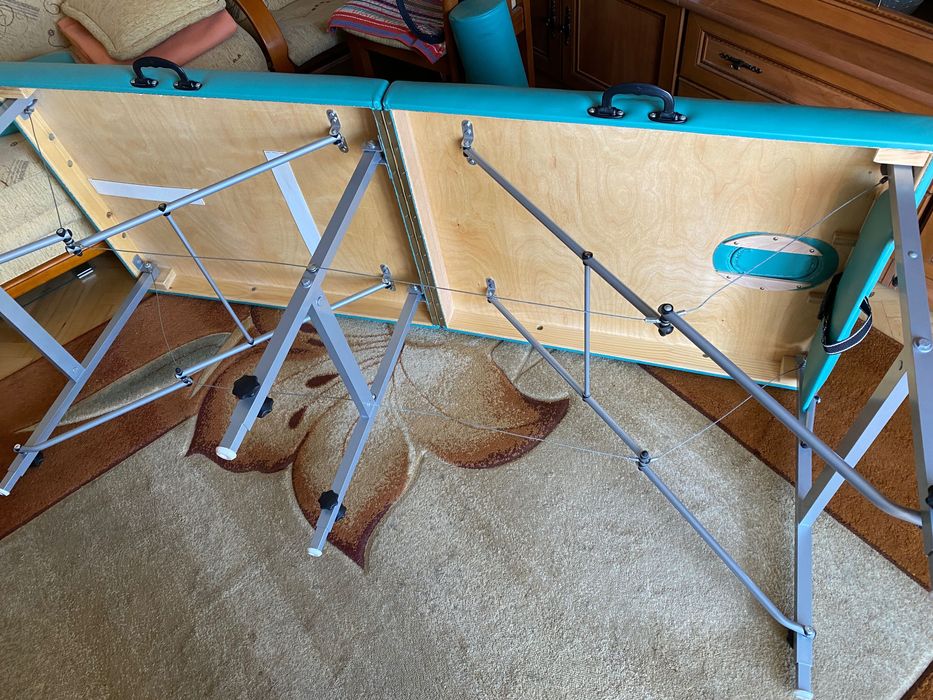 Stół do masażu Medmal firmy HABYS + pokrowiec i dodatki.