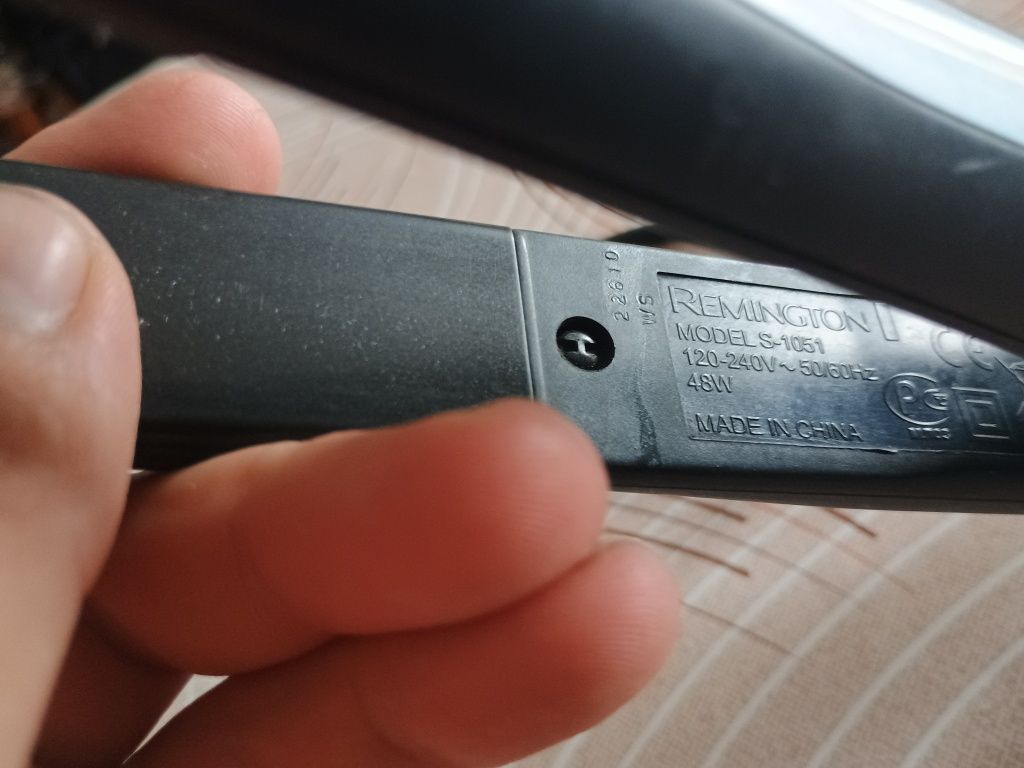 Prostownica do włosów  Remington