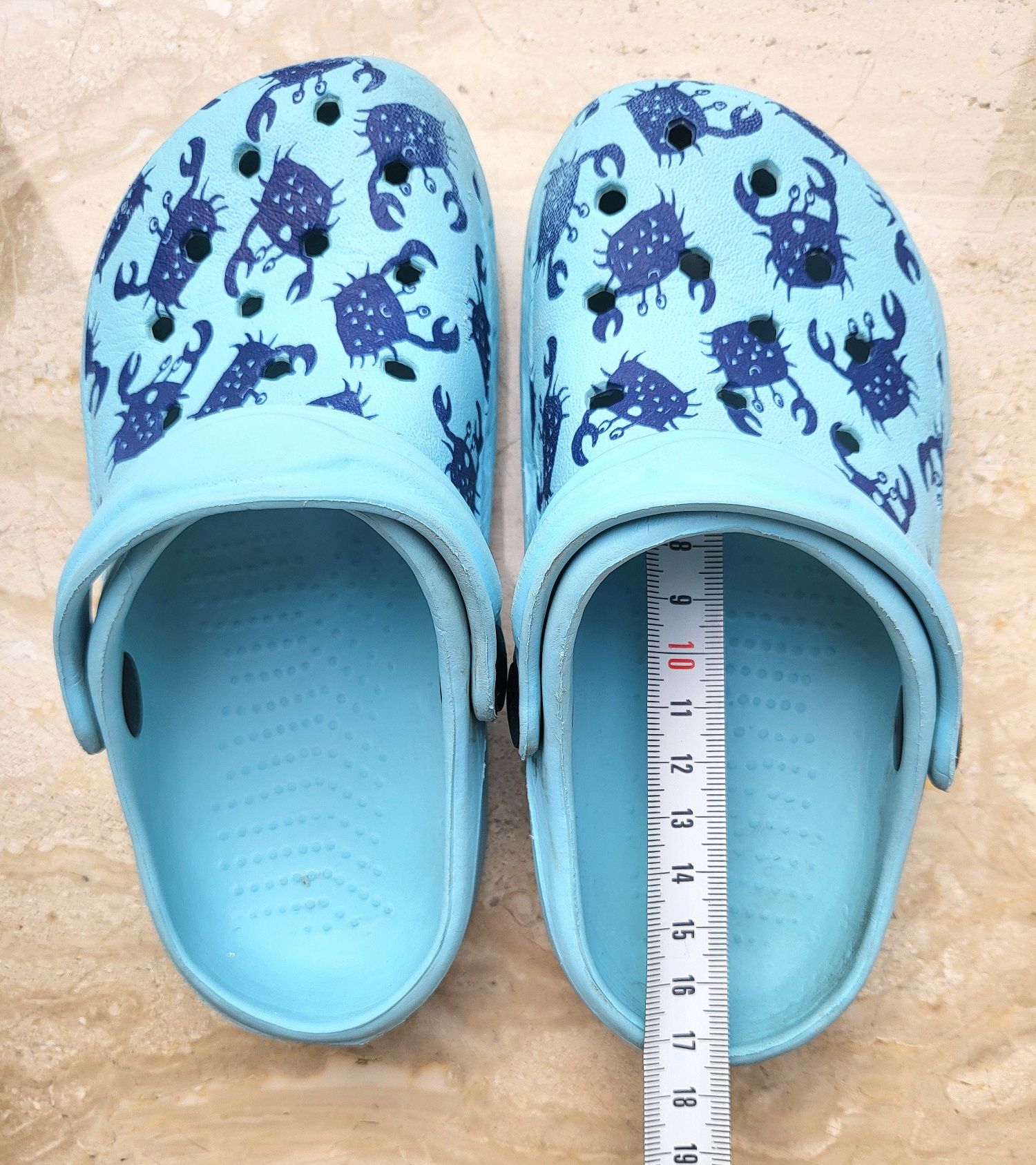Klapki typu crocs r. 27 kąpielowy kapcie kraby