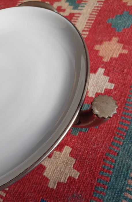 Prato de servir com aquecimento de água quente vintage