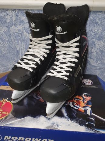 Коньки хоккейные мужские 39 размер, фирмы Nordway