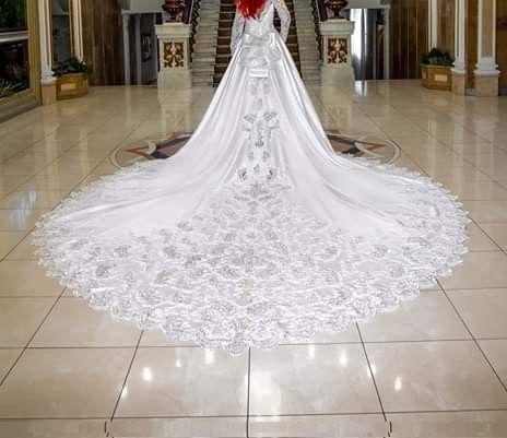 Свадебное платье Venus Bridal