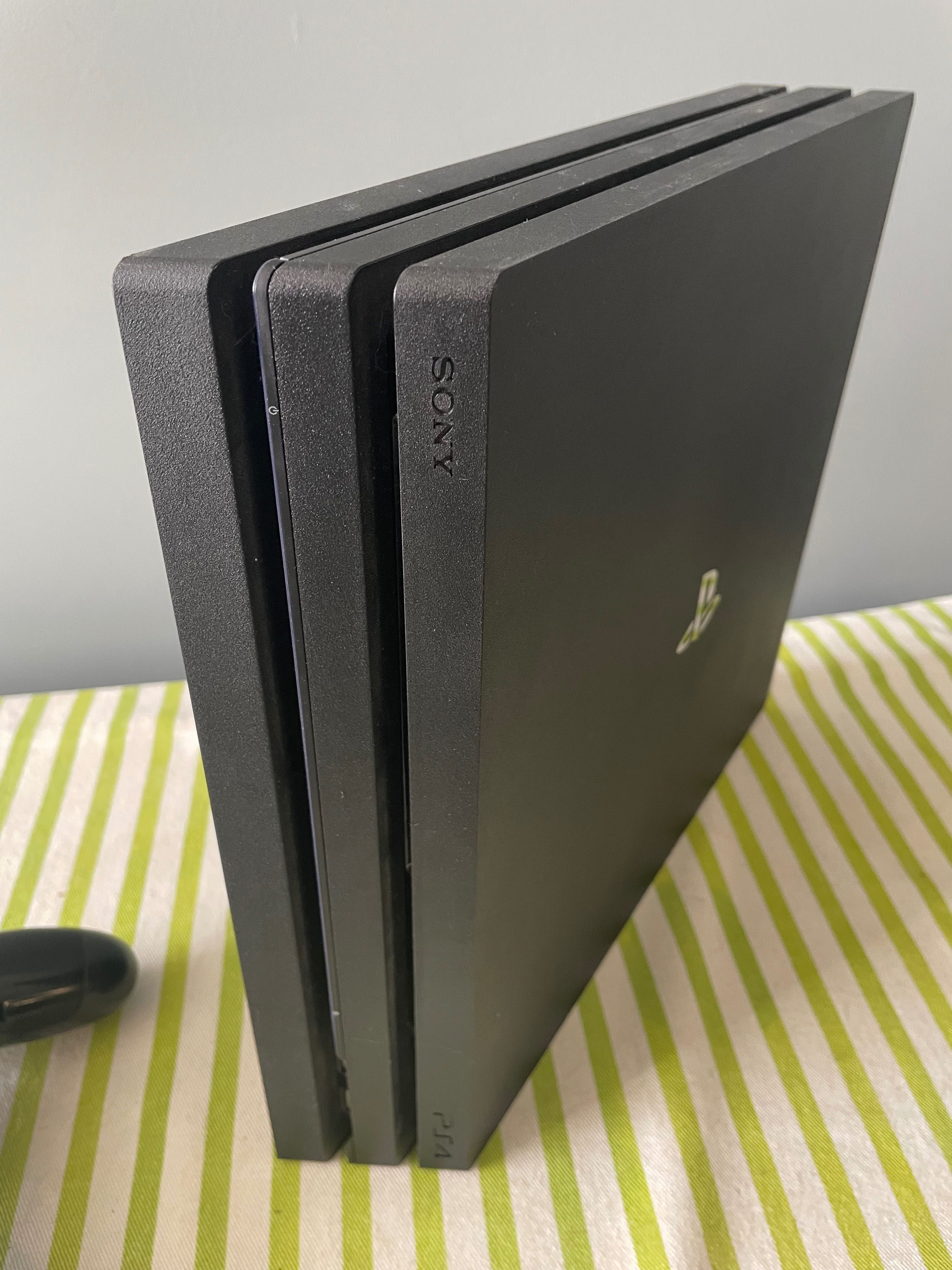 Consola PlayStation 4 Pro