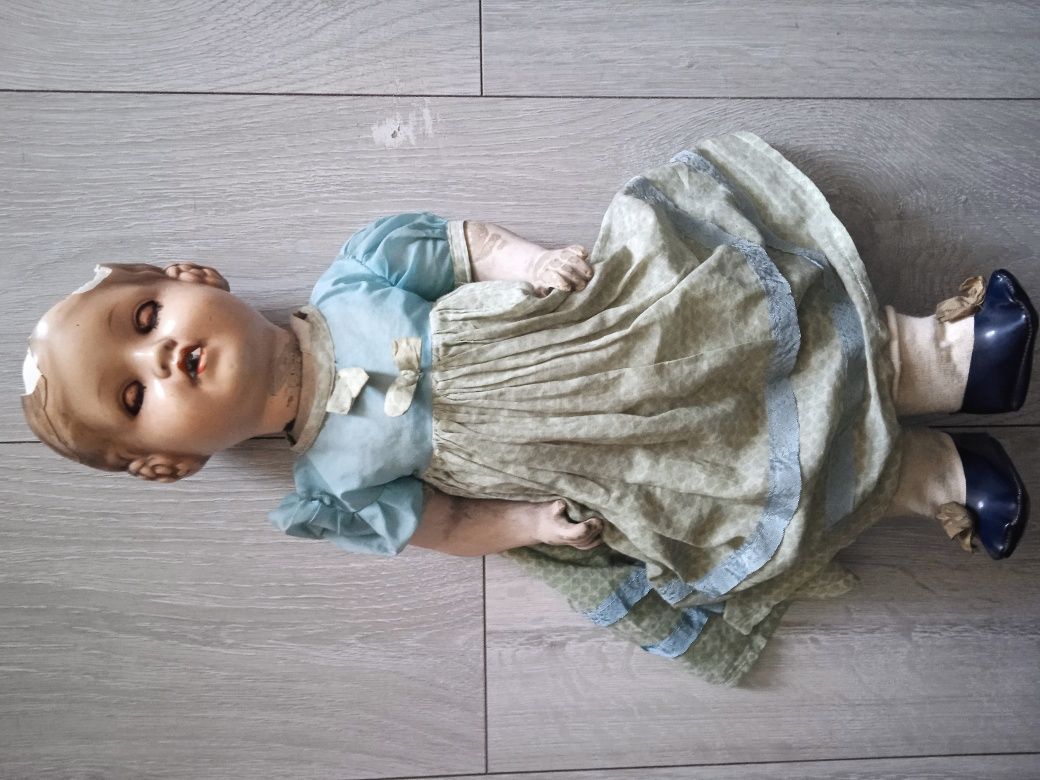 Sprzedam starą lalkę Armanda Marsella