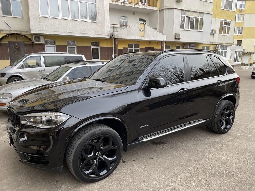 BMW X5 F15 xdrive35i 2016 идеал