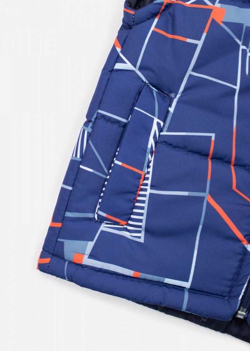 Безрукавка для хлопчика 6 років.