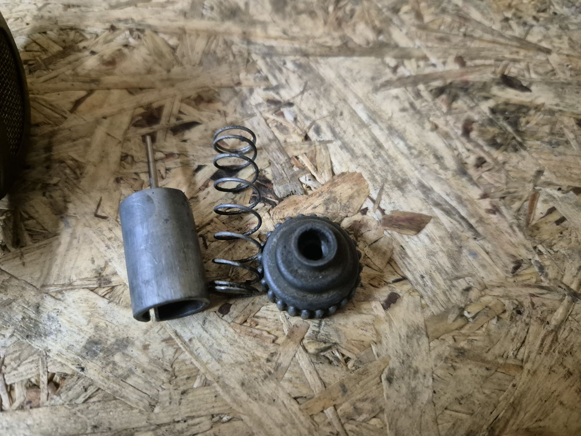 Gaznik romet komar motorynka gm12f