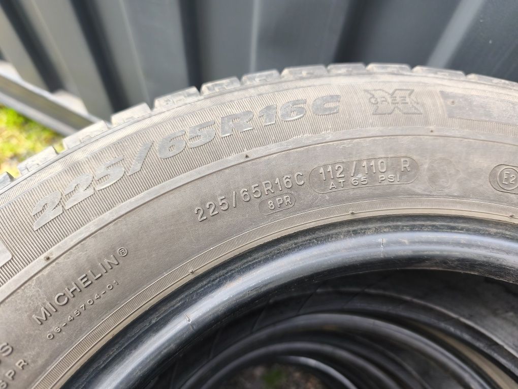 225/65 16C Michelin Agilis