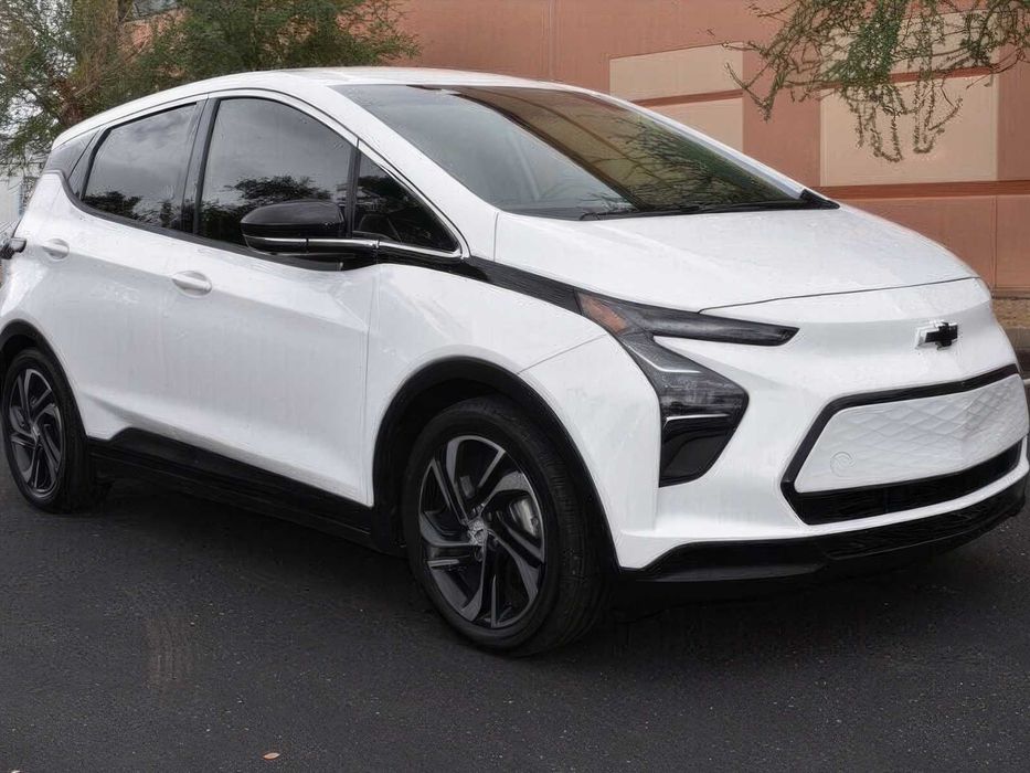 Chevrolet Bolt      2023