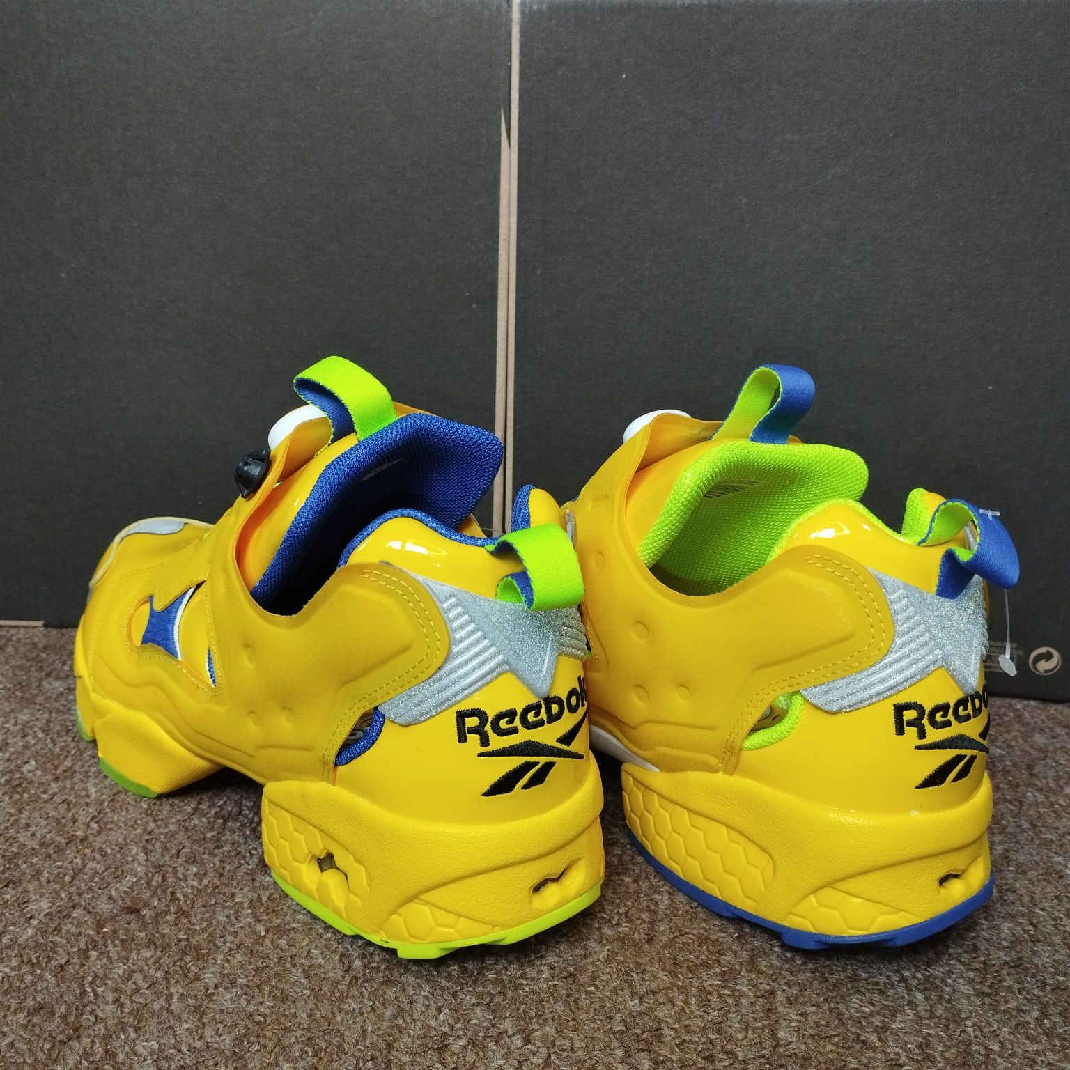 40,5,42,5. Кросівки Reebok Minion Instapump Fury FY3404