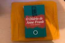 Livro "O Diário de Anne Frank"