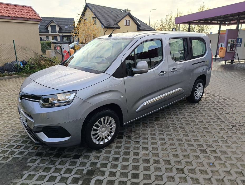 Toyota Proace City Verso Long 1.5 D-4D Business