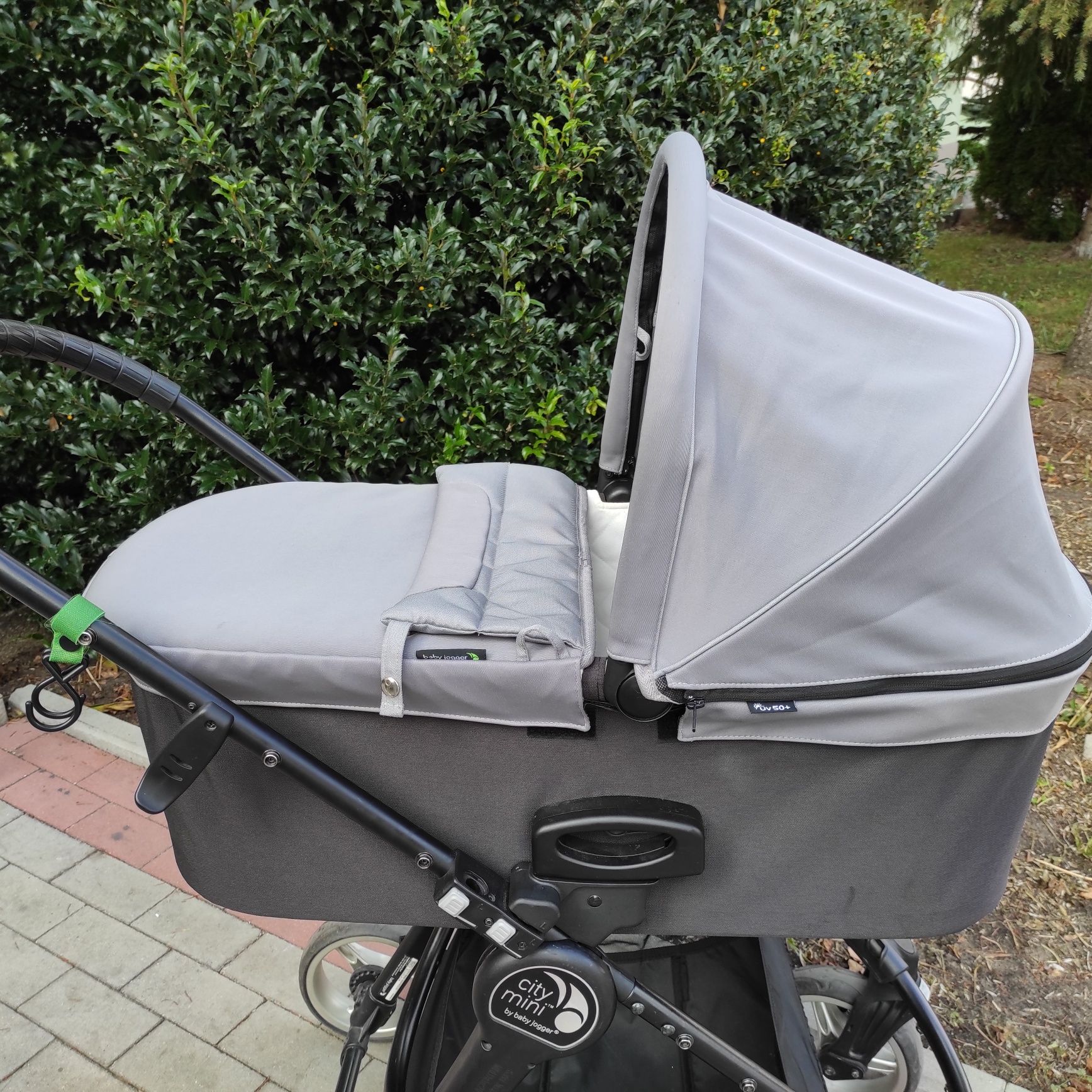 Gondola  Deluxe Pram Baby Jogger i Spacerówka