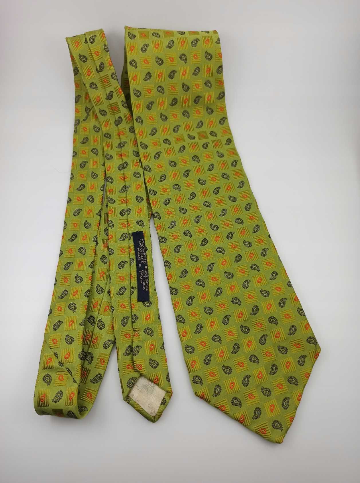 Alexandre zielony jedwabny krawat paisley