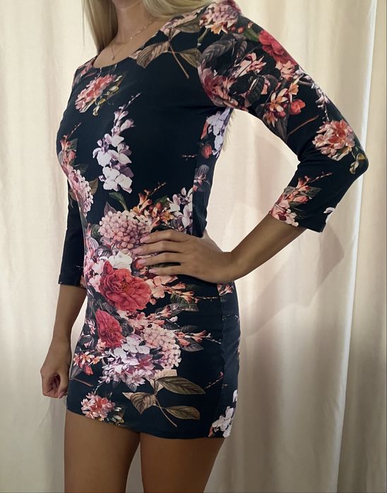 Плаття від Mohito, розмір М