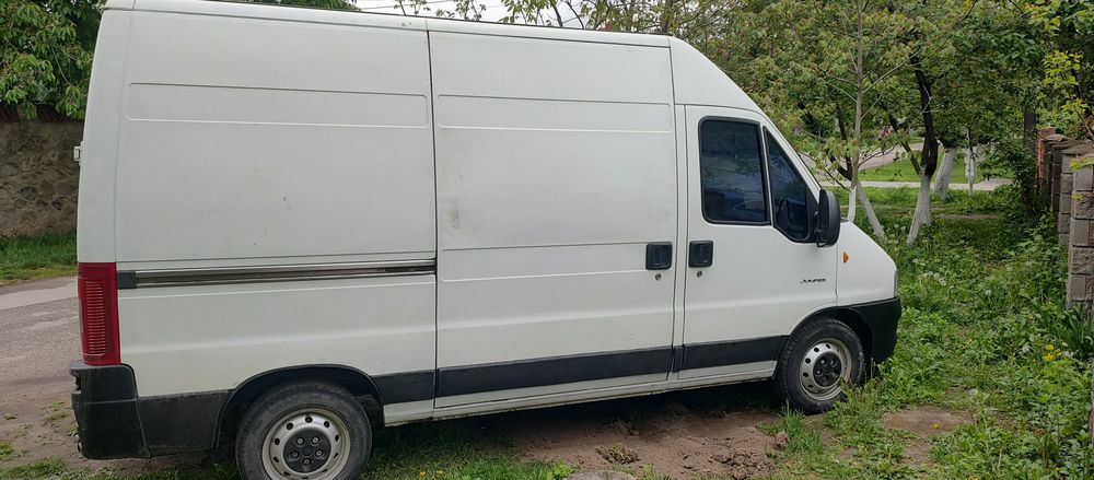 Вантажні перевезення