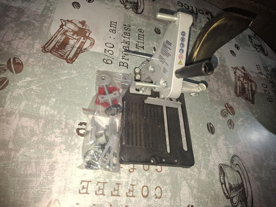 Suporte angular para rebarbadora