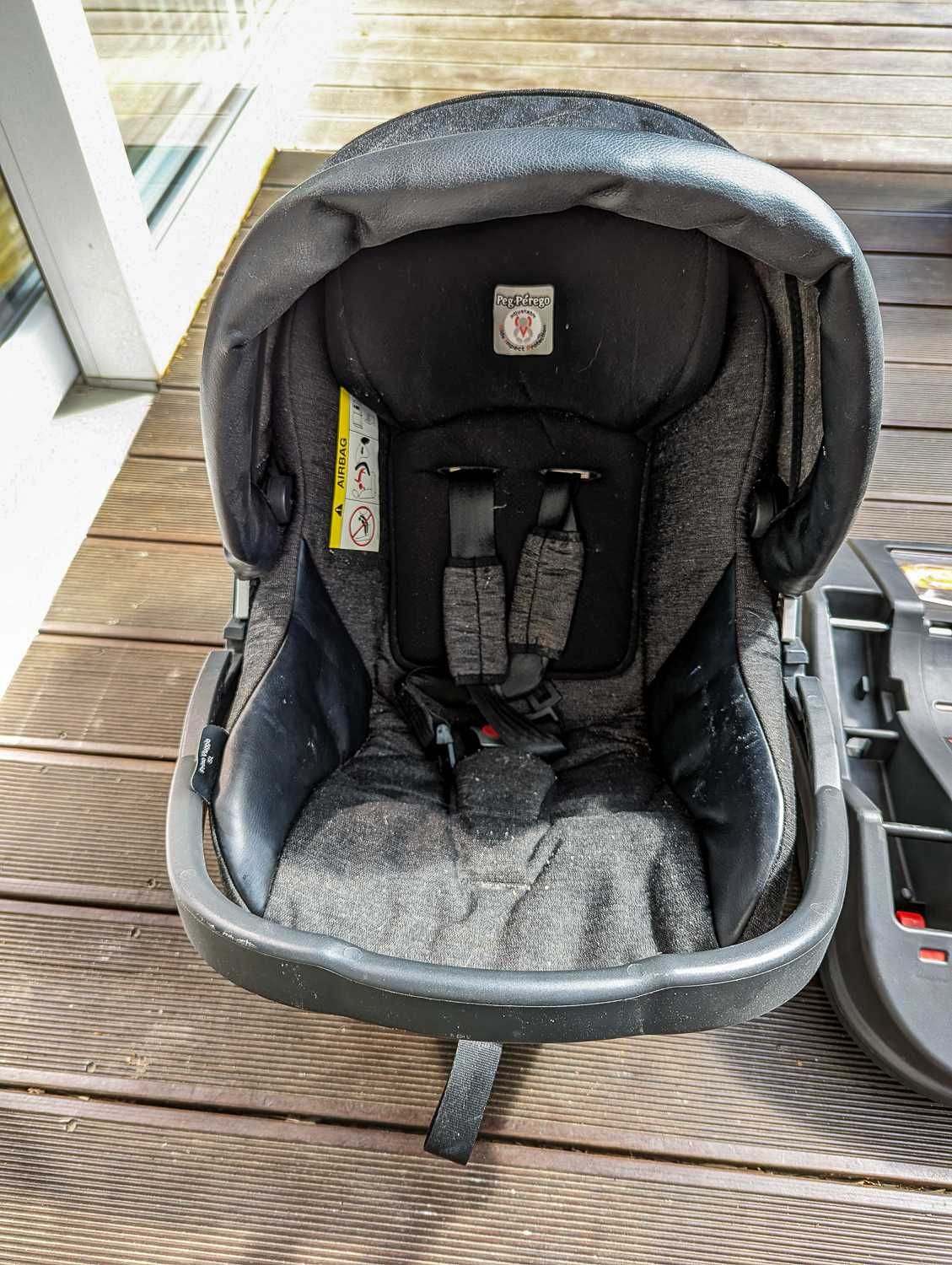 Peg Perego Primo Viaggio + Baza Isofix i wkładka