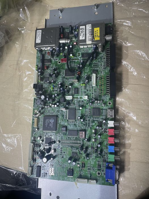 Mother board 17 MB15E - 5