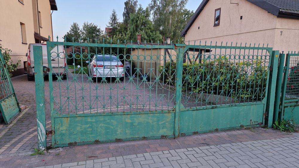 Brama metalowa urzywana