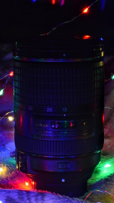 Об'єктивчик Nikon 18-300mm 3.5-5.6f