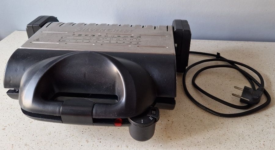 Grill elektryczny kontaktowy SILVER CREST SKG 2000 A1