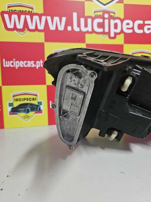 Otica Esquerda Dacia Sandero III | 130650